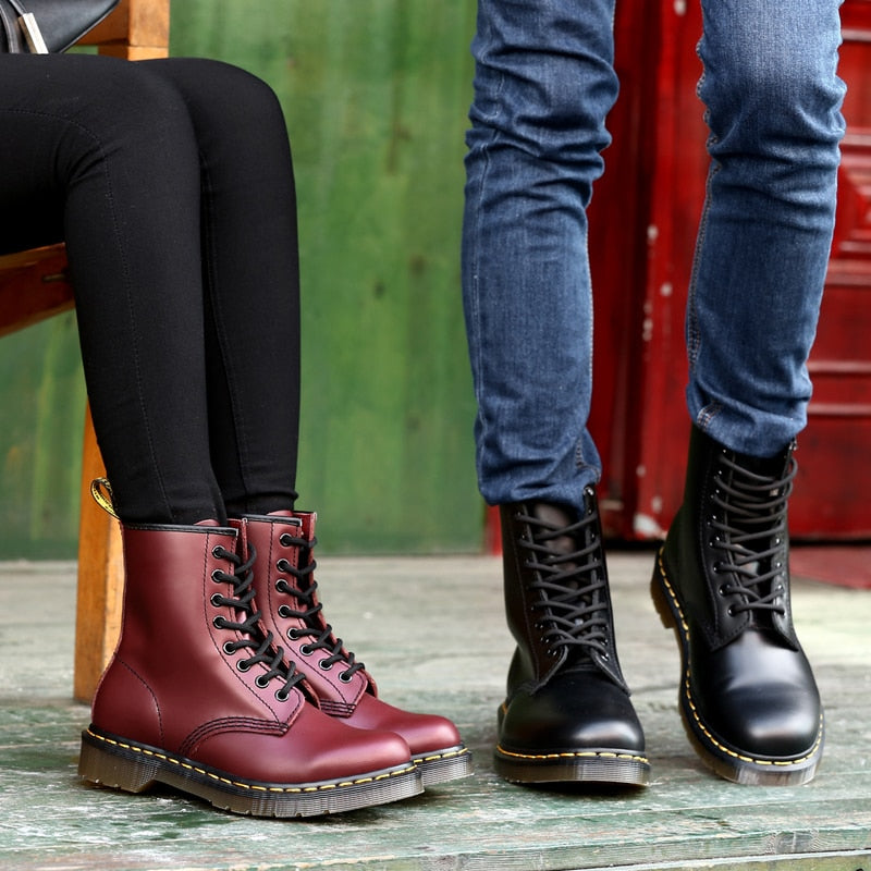 Unisex deri çizmeler