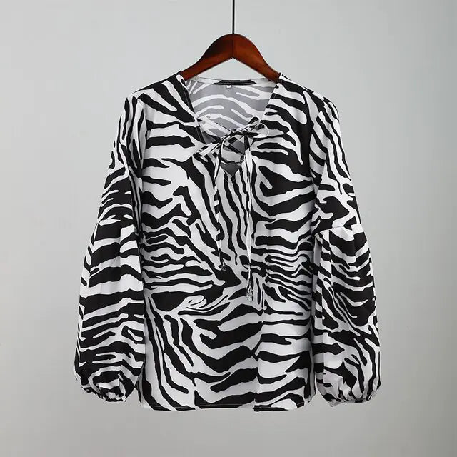 Zebra damesblouse met V-hals